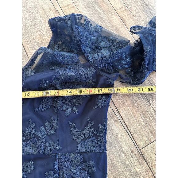 Adrianna Papell Women's Navy Long Sequin Embroidered Column Gown Size 10 - Picture 7 of 9